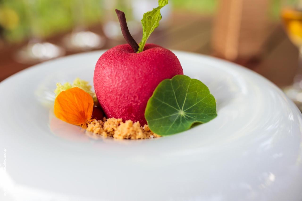 Hotel Quinta Das Lagrimas - Small Luxury Hotels Коїмбра Екстер'єр фото A dessert